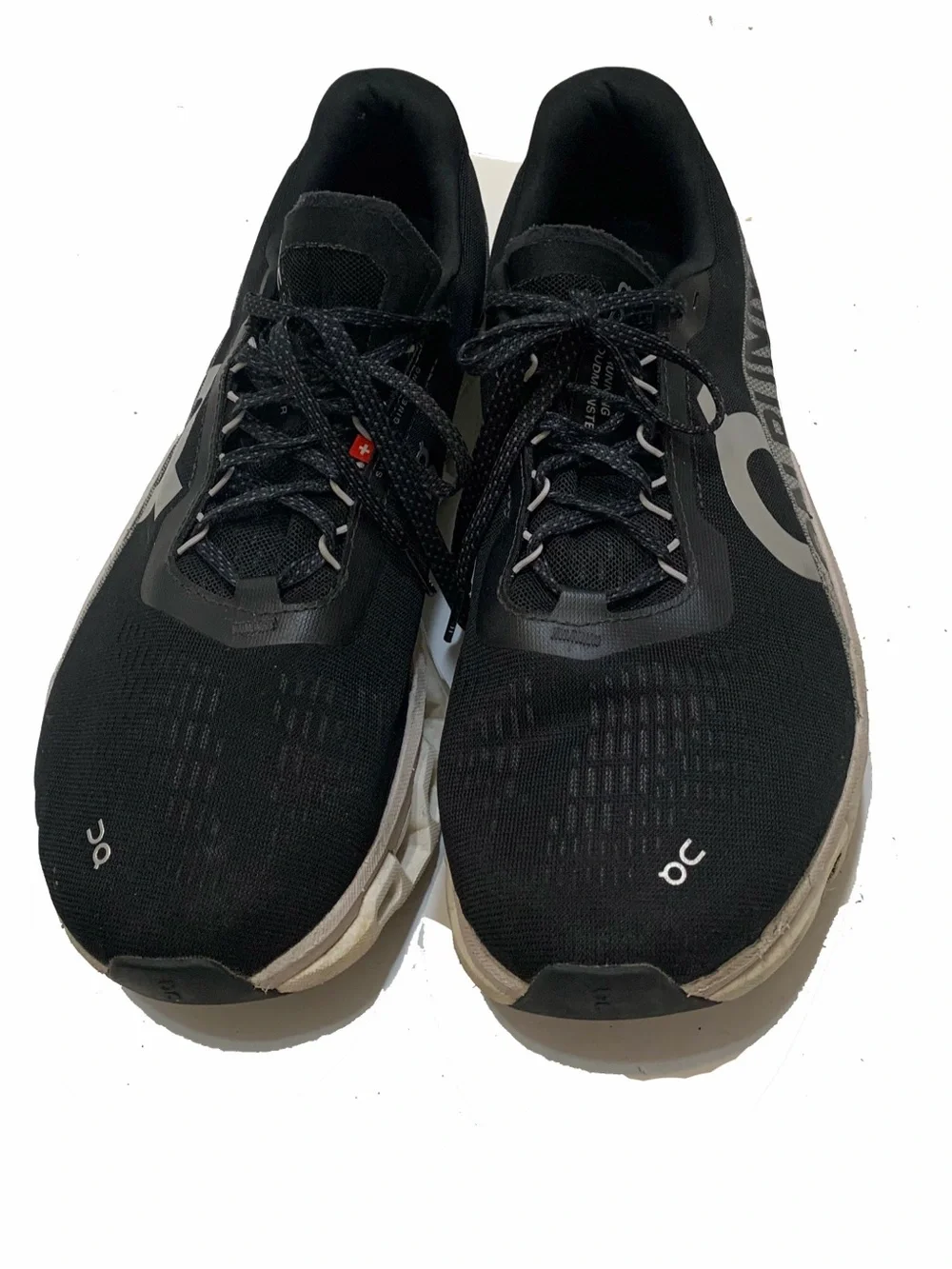 11.5 / On Running Men's Cloudmonster sneakers
